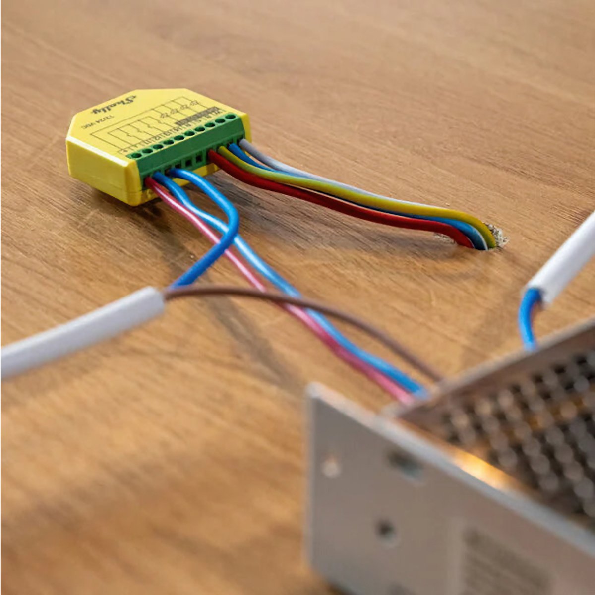 Plus RGBW PM LED Strip Controller