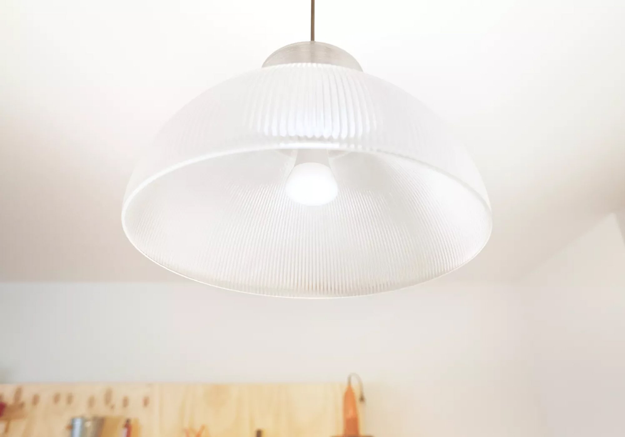 A67 - E27 1600 Smart Bulb