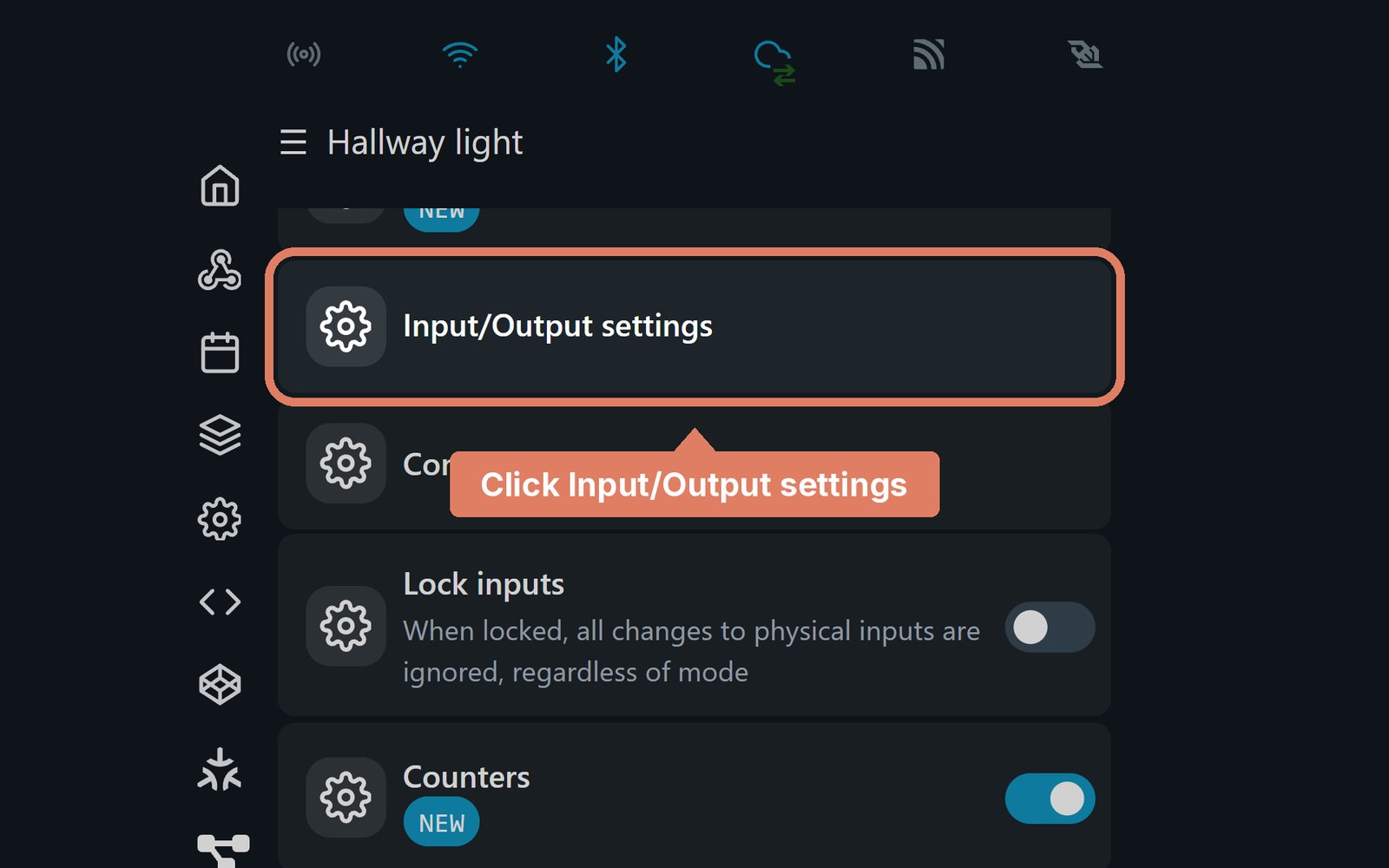 The Shelly web page's output settings, with Input/Output settings marked