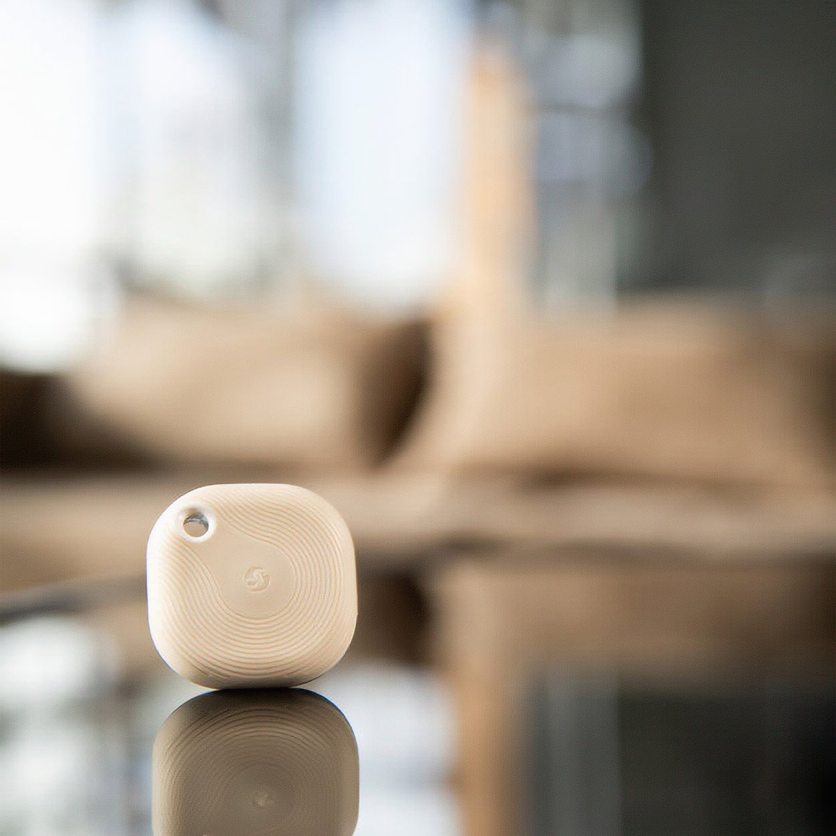 BLU Button Tough 1