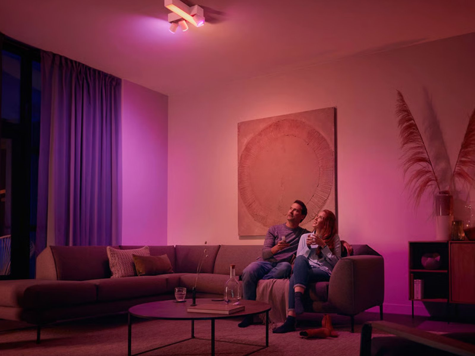Reaches up to 50 lights