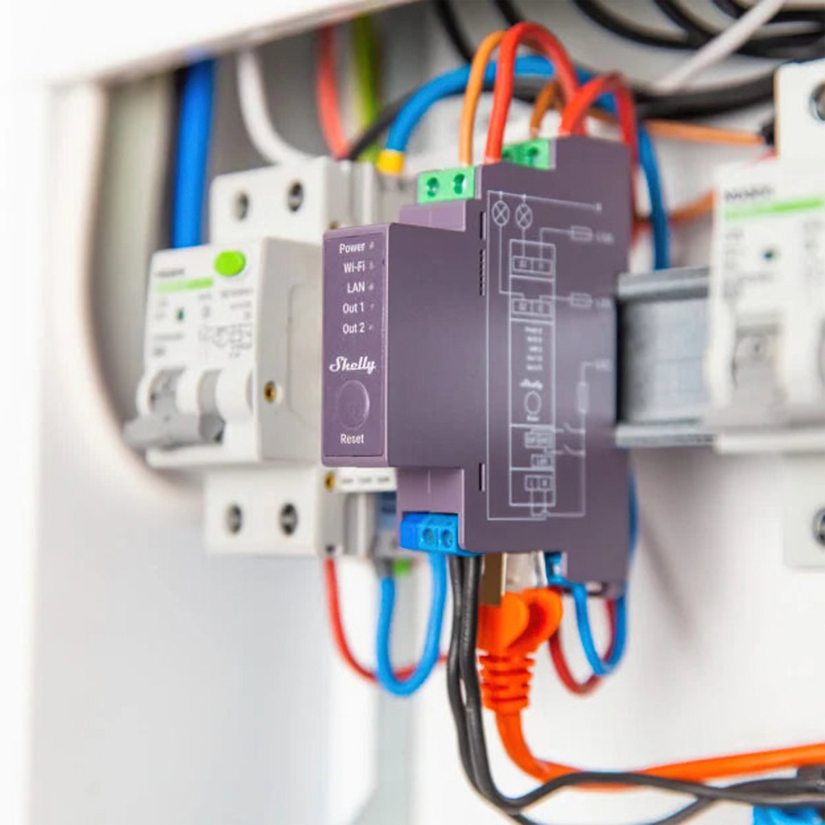 Pro 2 Smart Relay