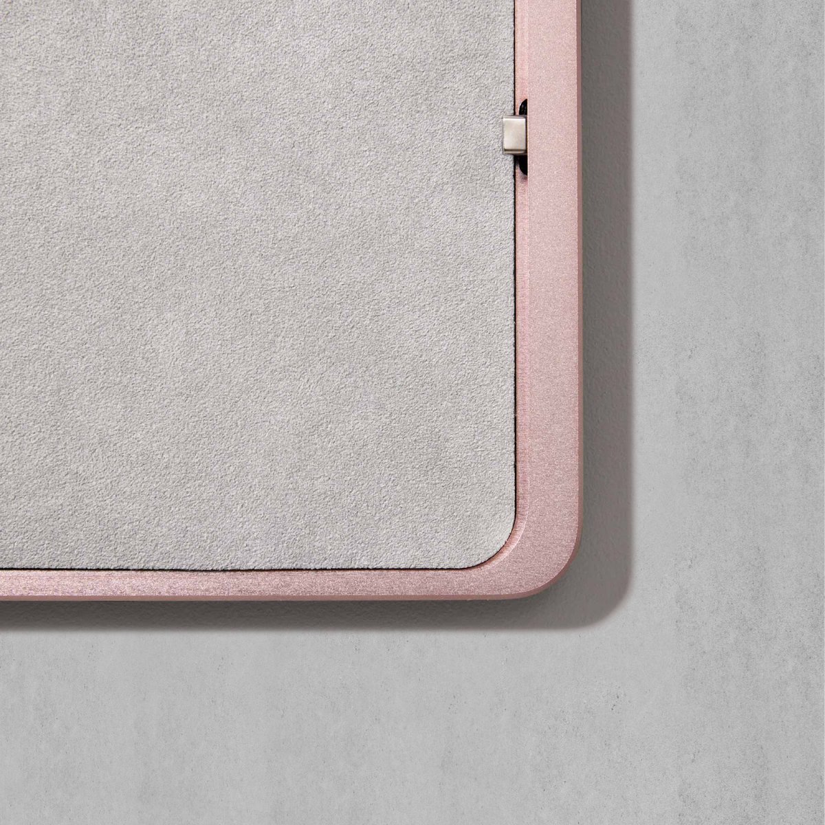 Dame Wall Home 2.0 for iPad